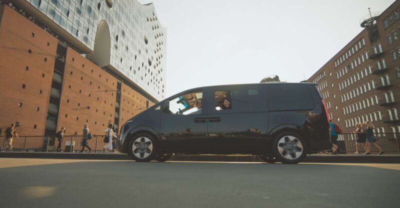 Hamburg: Private 3-Hour Guided Car Tour - FAQ