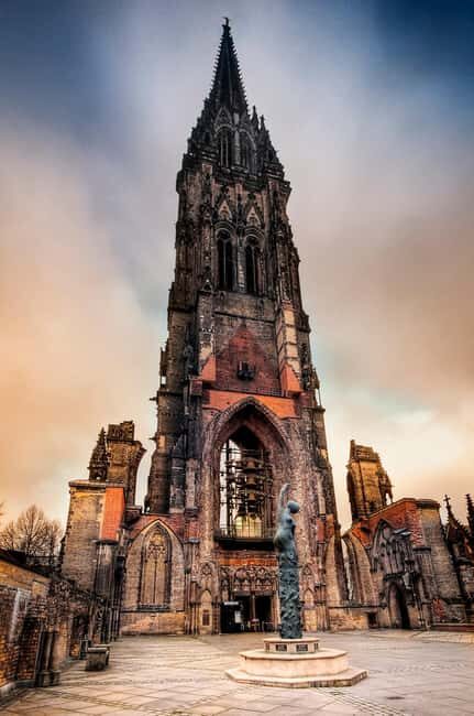 Hamburg: Private City Highlights Walking Tour - Discovering Hamburg’s Architectural Highlights