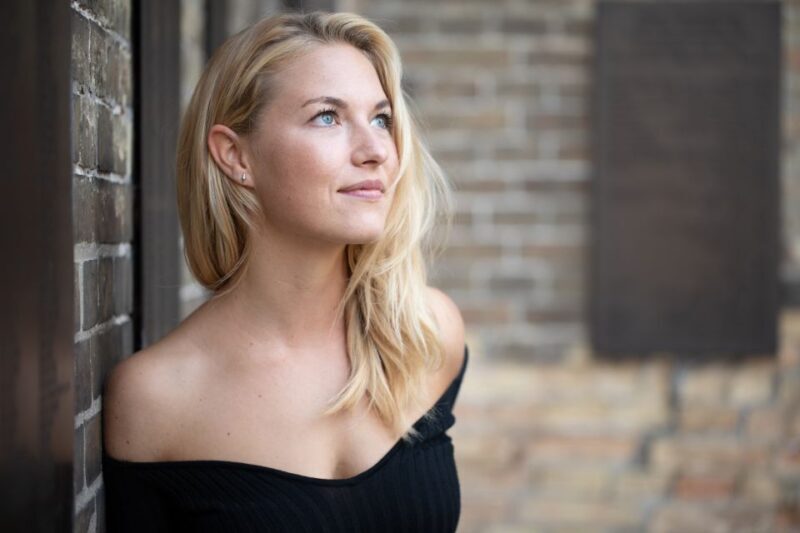 Hamburg: Private Couples' Photoshoot and Walking Tour - Why This Tour Can Be a Great Choice