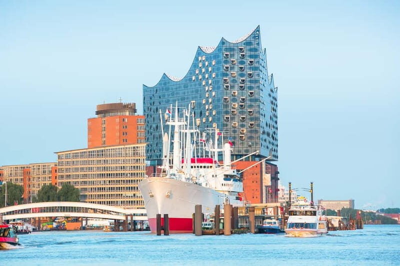 Hamburg: Private Driving Tour with Local Guide 5 hrs - A Deep Dive into the Hamburg Private Driving Tour