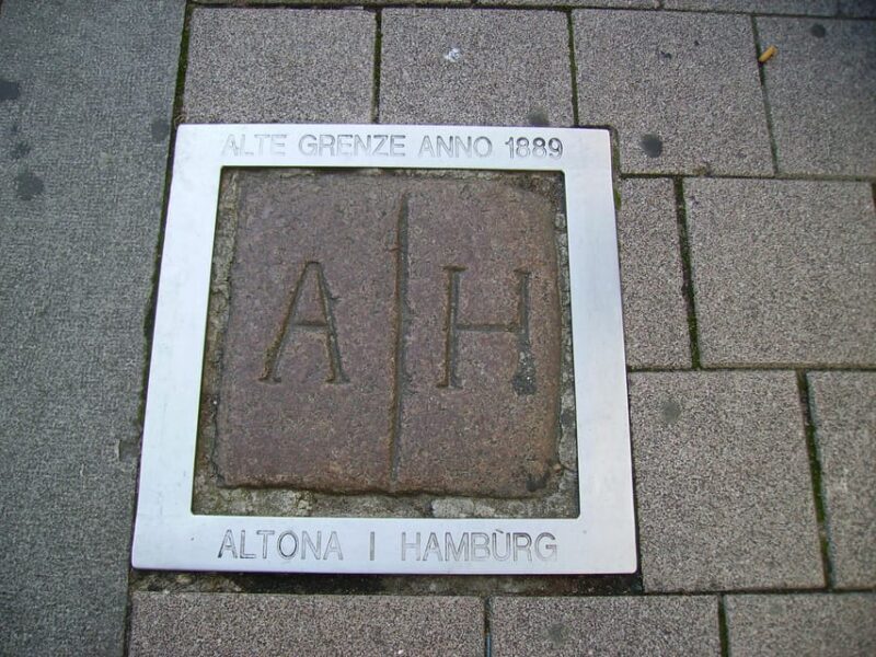 Hamburg: Private Tour - Schanzenviertel & Karolinenviertel - Key Points