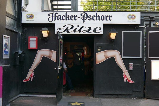 Hamburg: Red- & Bluelight - Private guided Reeperbahn Tour - Breaking Down the Itinerary