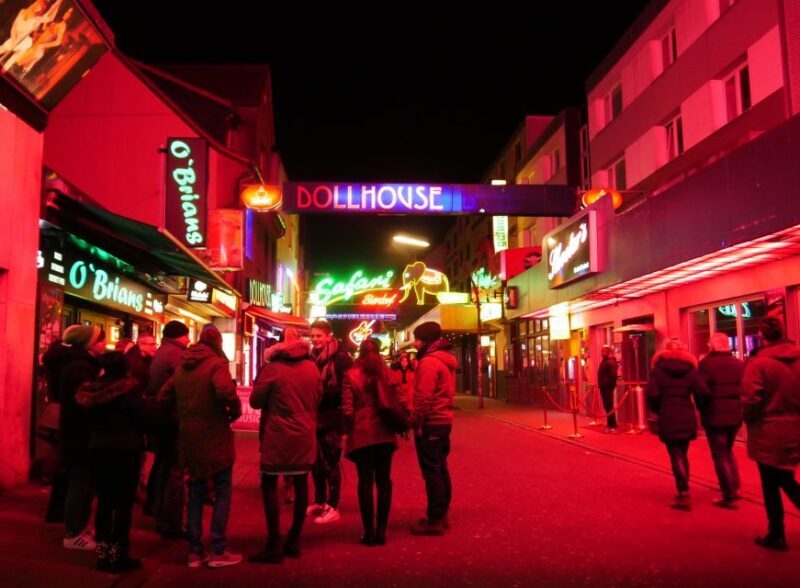 Hamburg: Reeperbahn Tour with English-Speaking Guide - Meeting and Starting Point: The Heart of the District