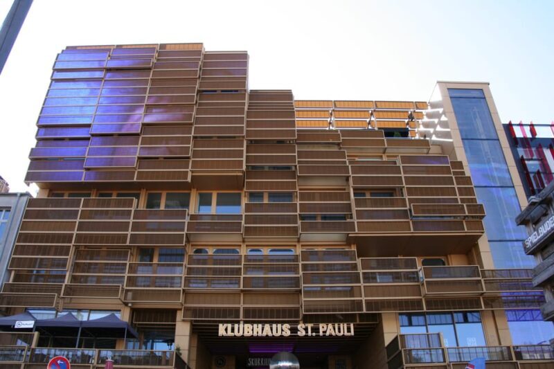 Hamburg: St. Pauli Walking Tour with Live Music - Practical Details and Considerations