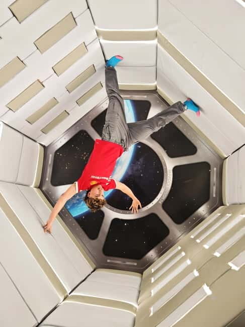 Hamburg: Ticket for the Paradox Museum - Key Points