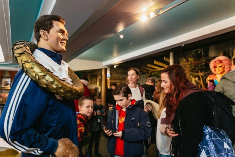 Hamburg: Ticket to the Panoptikum Waxworks - FAQs