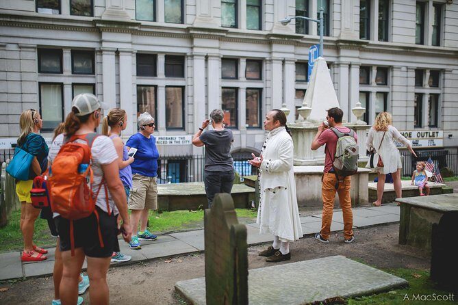 Hamilton Live! Walking Tour in lower Manhattan - What You Can Expect from the Tour