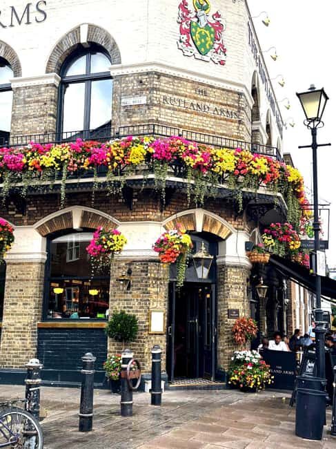 Hammersmith: Winter Scenic Walking Tour & Prosecco Toast - An Intimate, Scenic Stroll Through Hammersmith