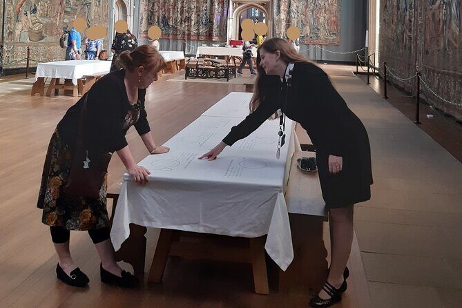 Hampton Court Palace private tour with an accredited expert guide - Who Should Consider This Tour?