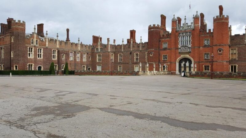 Hampton Court Palace Private tour With Fast Track Entry - Final Thoughts