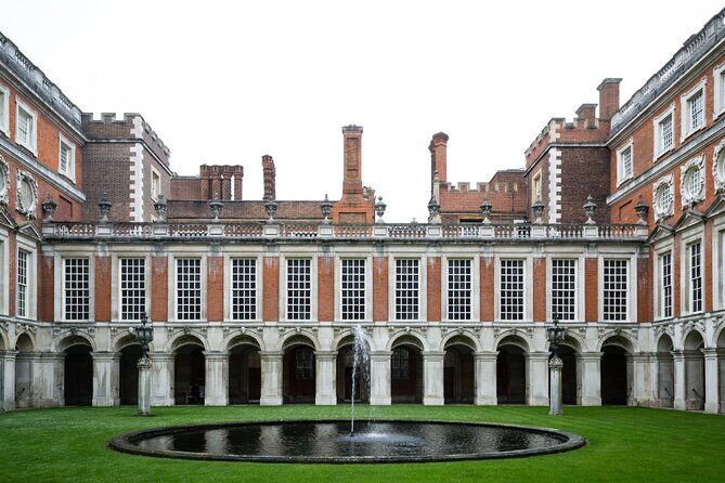 Hampton Court Walking Tour - FAQ