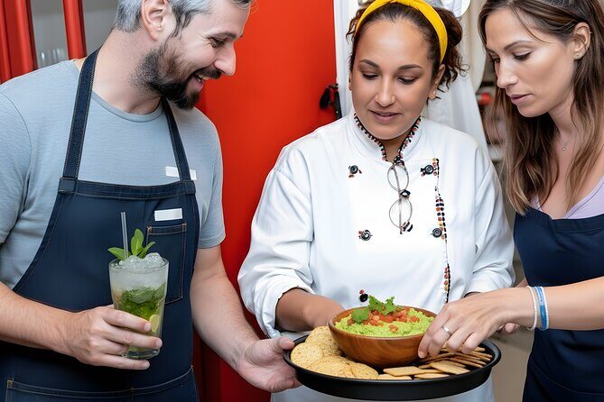 Hands-On Cooking Class in Cancun: Drink & Cook Authentic Dishes - Key Points