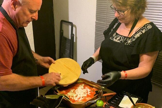 Hands-On Cooking Class in Cancun: Drink & Cook Authentic Dishes - The Real Traveler Experience: What People Say