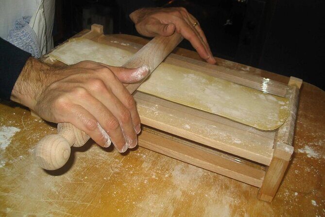 Hands-on Experience Cooking Class in Home Kitchen in Cortona - Key Points