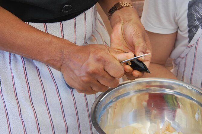 Hands-on Fideua or Paella Class in Barcelona in a Local's Home - An In-Depth Look at the Experience
