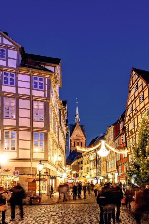 Hannover: Christmas Time Walking Tour - Key Points