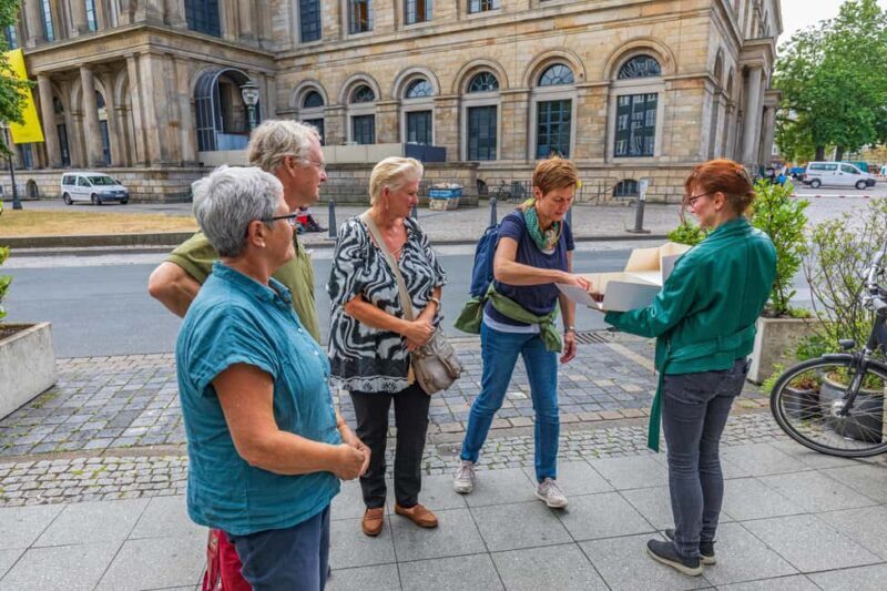 Hannover: Culinary Walking Tour Downtown + Old Town - Exploring the Hannover Culinary Walking Tour: What to Expect