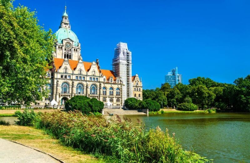 Hannover: Express Walk with a Local in 60 minutes - Practical Tips for Your Hannover Walk
