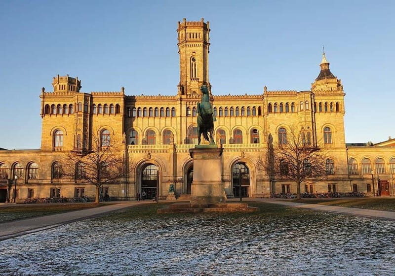 Hanover: Guided running/jogging tour with insider tip guarantee - How the Tour is Structured