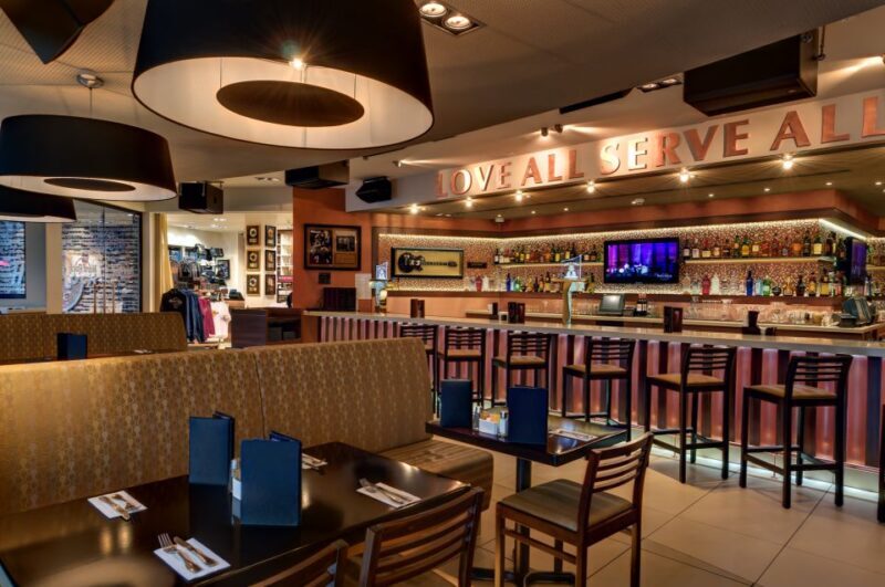 Hard Rock Cafe Berlin with Set Menu for Lunch or Dinner - The Bottom Line