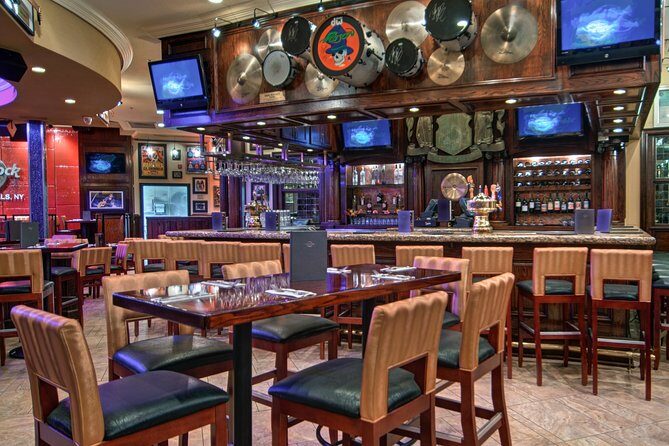 Hard Rock Cafe Niagara Falls New York - Service and Experience