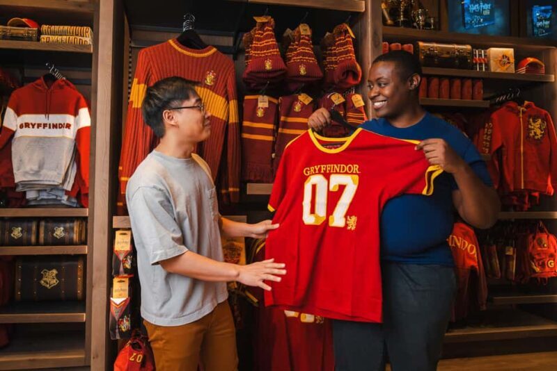 Harry Potter Shop Chicago: Confectionary Collection - Key Points