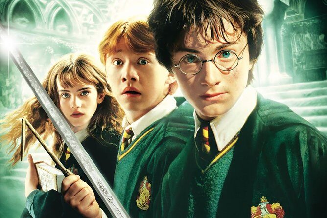 Harry Potter Tour in London The Magic Continues.in Executive luxury Vehicle - Key Points