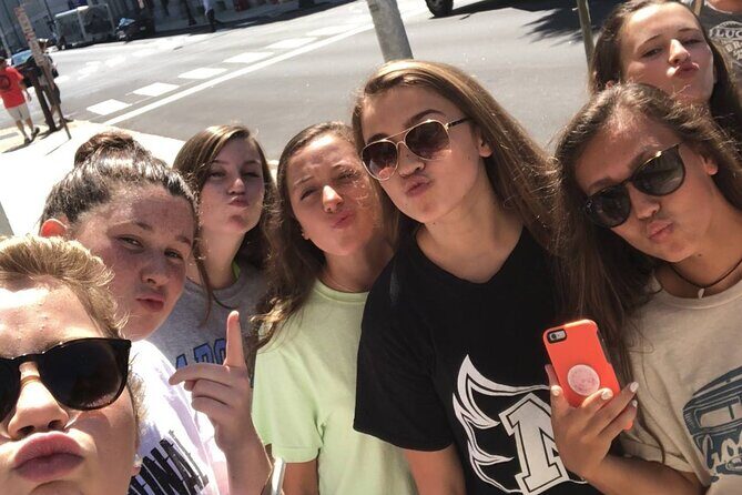 Hartford Scavenger Hunt by Crazy Dash - How It Compares to Traditional Tours