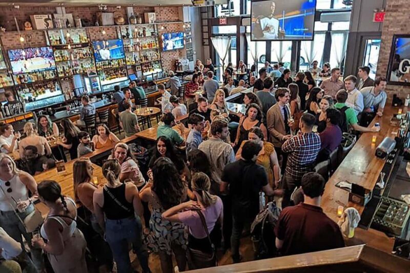 Haunted Pub Crawl & Scandalous Red Light Tour - Getting a Feel for the Experience