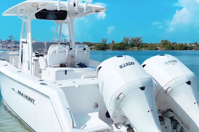 Have the best time in Miami aboard our SeaRay - Key Points
