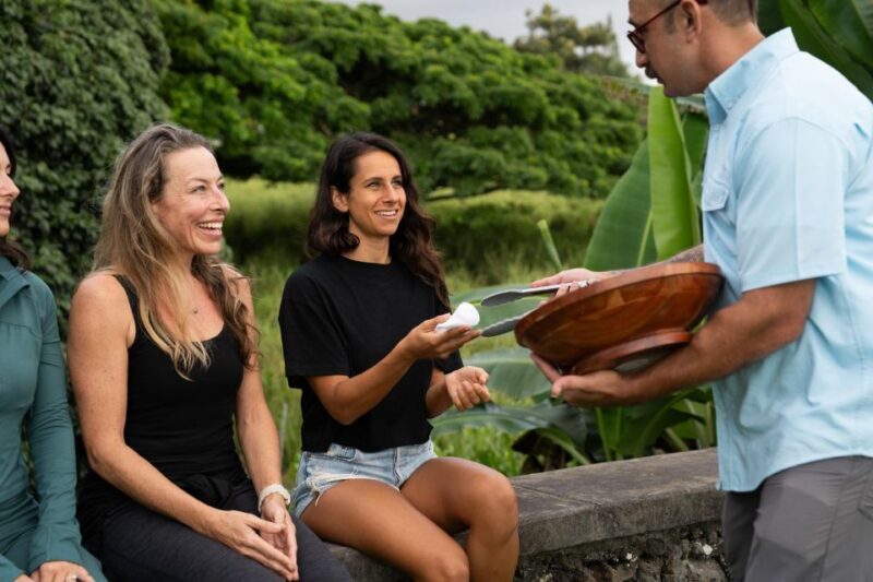 Hawaii: Big Island Volcanoes Day Tour with Dinner and Pickup - What’s Included and What’s Not