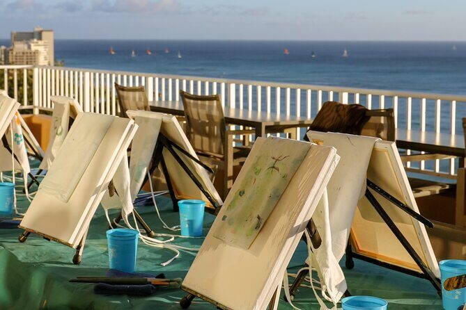 Hawaiian Style Paint Party in Waikiki Beach, Oahu - Key Points