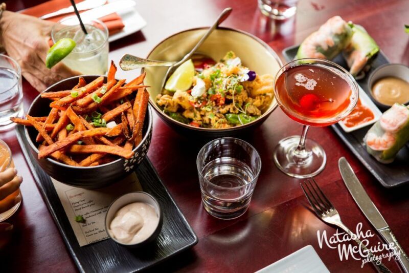 Healdsburg: Boutique Wine and Food Pairing Walking Tour - Healdsburg: Boutique Wine and Food Pairing Walking Tour