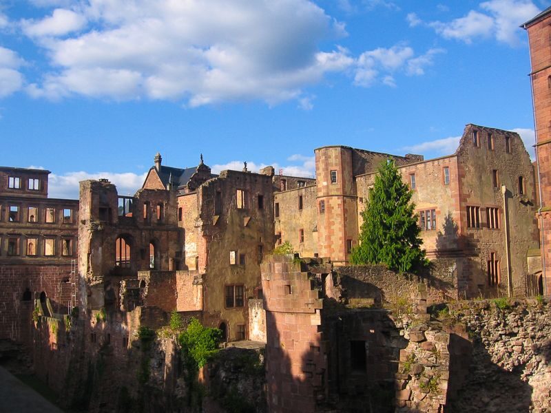 Heidelberg Castle Tour: Residence of the Electors - The Castle & Its Surroundings: A Walk Through History and Nature