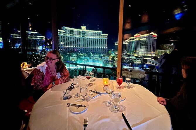 Helicopter Flight of the Las Vegas Strip with Eiffel Tower Dinner - Who Should Consider This Tour?