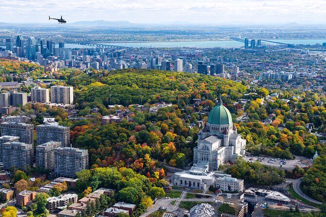 Helicopter Tour Over Montreal - FAQ