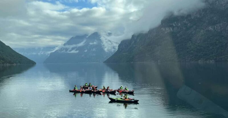 Hellesylt: Beginner-Friendly Fjord Kayaking Experience - Key Points
