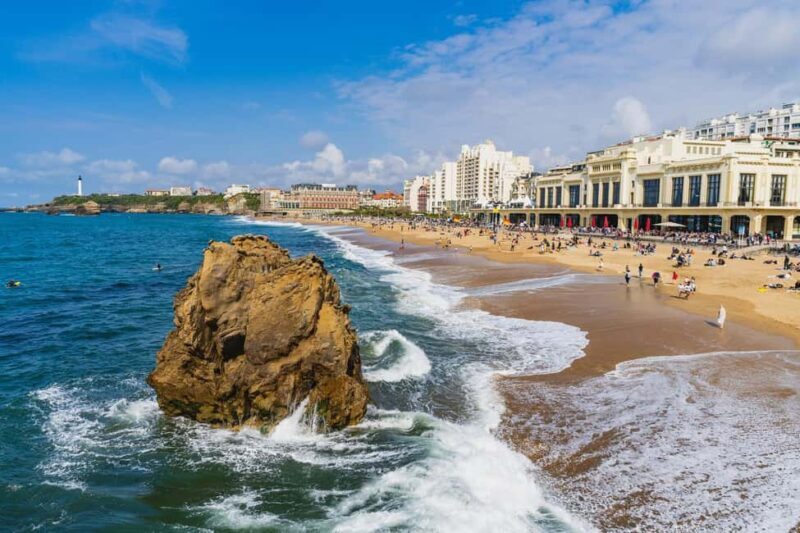 Hello Biarritz: Private 2-Hour Intro Walk with Local Guide - Key Points