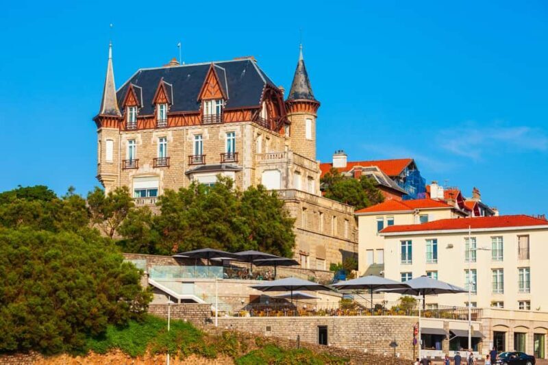 Hello Biarritz: Private 2-Hour Intro Walk with Local Guide - Who Would Love This Tour