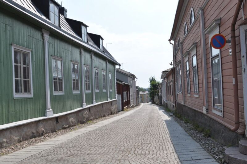 Helsinki: All highlights & Medieval Porvoo by VIP Car - What You Can Expect from This Tour
