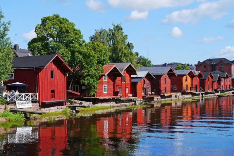 Helsinki: All highlights & Medieval Porvoo by VIP Car - FAQs
