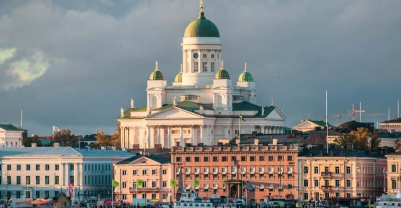 Helsinki: Architectural Highlights Guided Walking Tour - Architecture from Multiple Eras