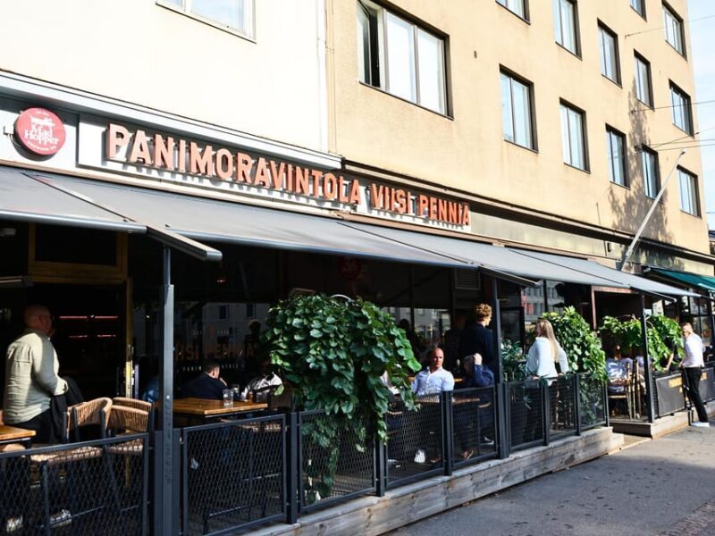 Helsinki: Brewery Tour at Mad Hopper Brewing Company - An Honest Look at the Mad Hopper Brewing Tour