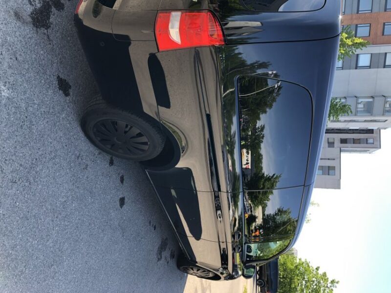 Helsinki: City Center Highlights Guided Minivan Tour - Exploring Helsinki in Style and Comfort