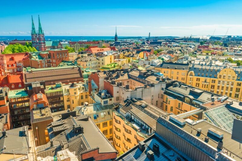 Helsinki Old Town Highlights Private Walking Tour - What to Expect from This Helsinki Old Town Tour