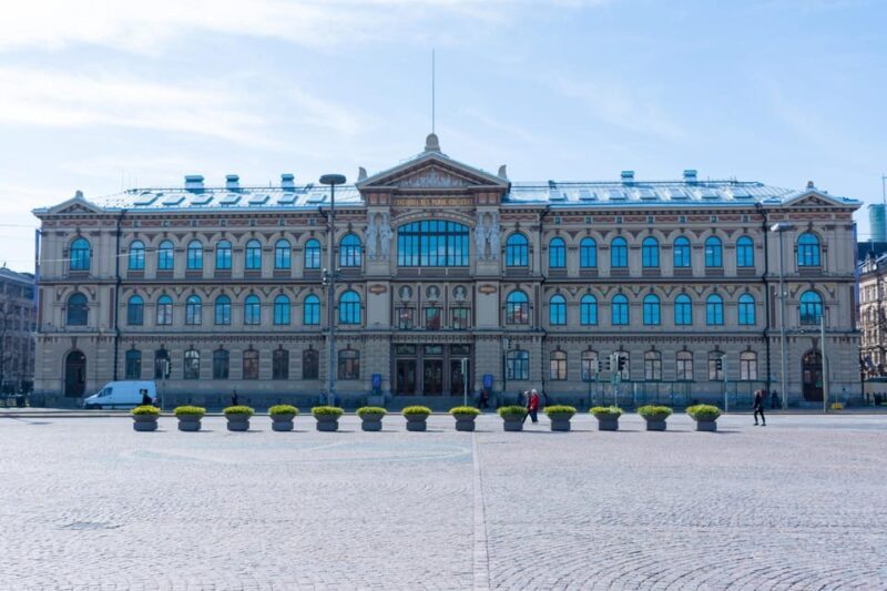 Helsinki Old Town Highlights Private Walking Tour - Walking Through Helsinki’s Iconic Landmarks
