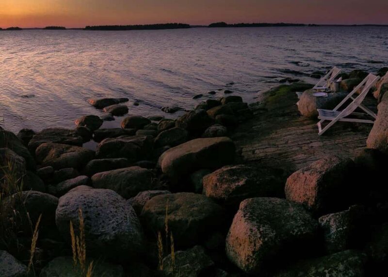 Helsinki: Private Sunset Lounge Experience with Snacks - Key Points