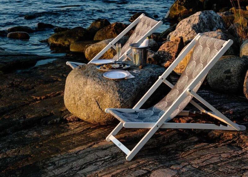 Helsinki: Private Sunset Lounge Experience with Snacks - The Sunset and Island Time