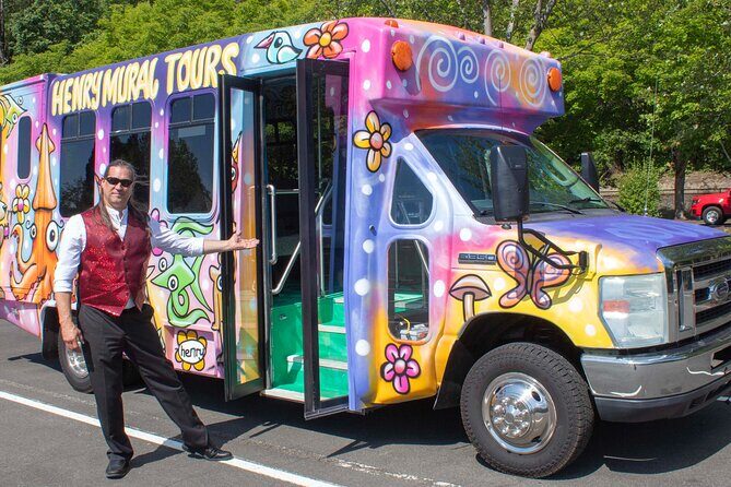 Henry Mural Tours - 3 hour Immersive Tour of Seattle - Key Points