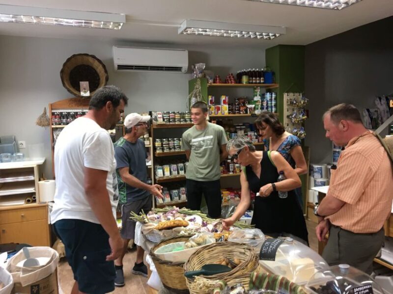 Heraklion: History & Culture Walking Tour with Food Tasting - What to Expect on the Tour